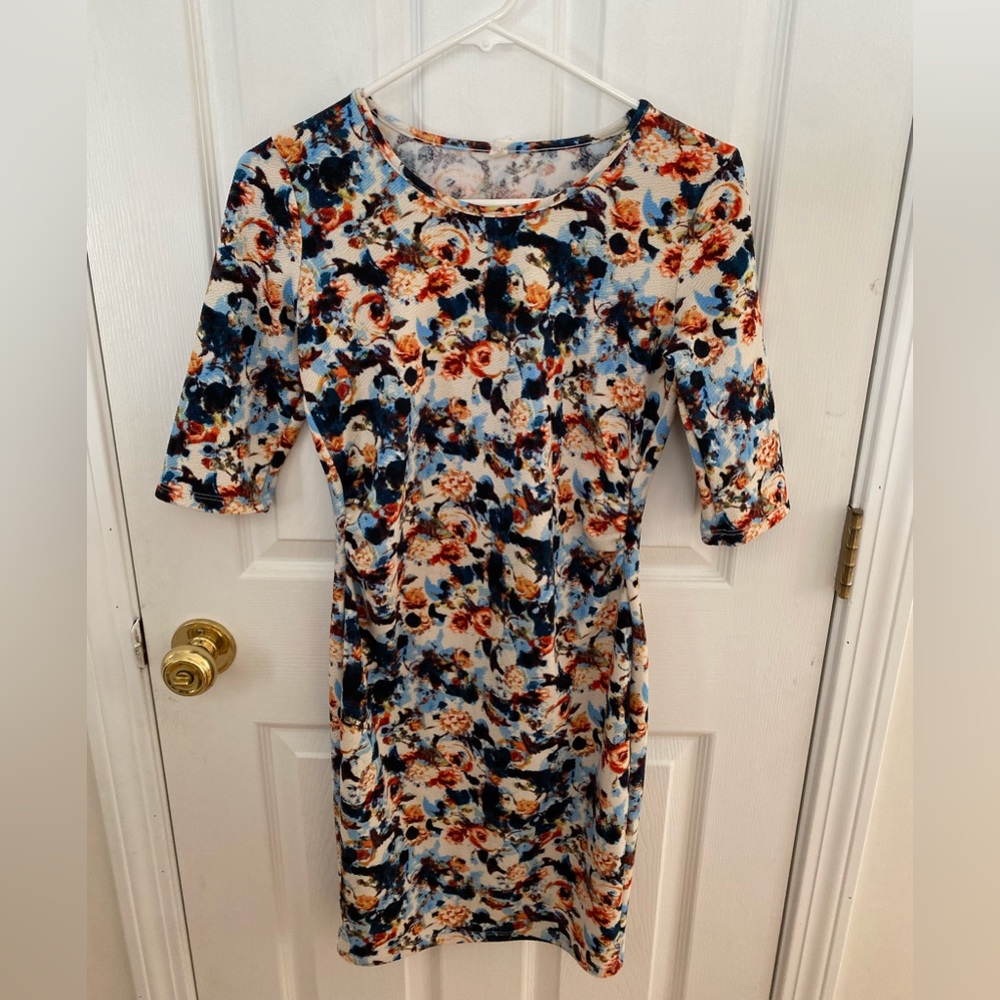 Maternity PinkBlush Dress- size small